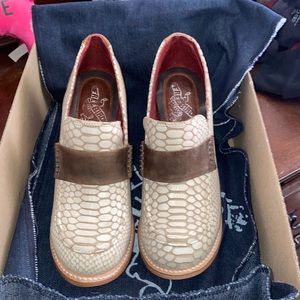 Free bird heels by Steve Madden